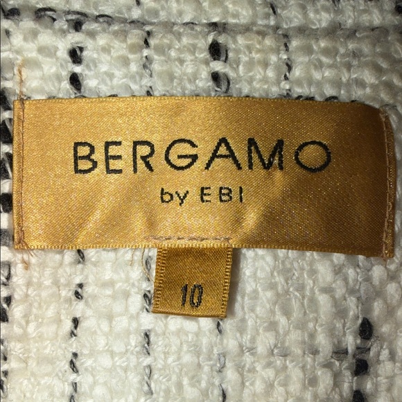 Tweed Blazer Jacket Gold Button Textured Structured Spring Chic - Picture 4 of 8